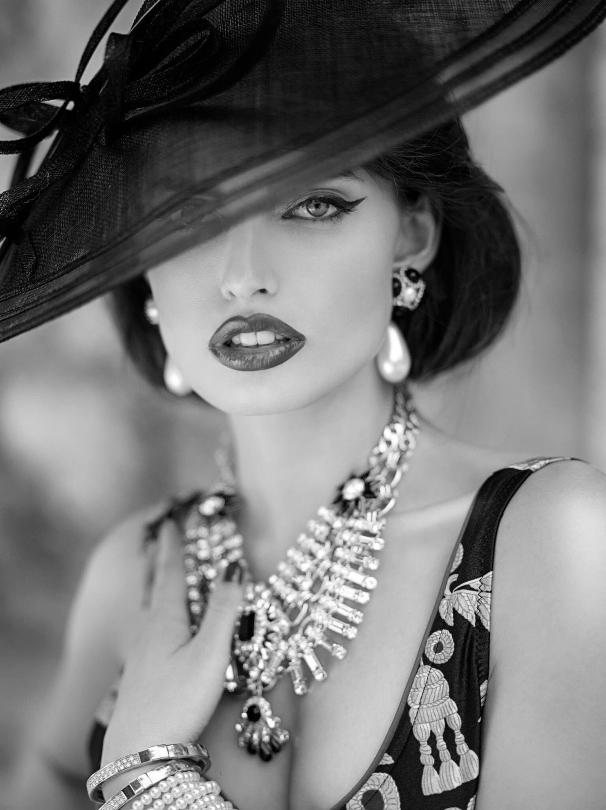 Элегантная женщина