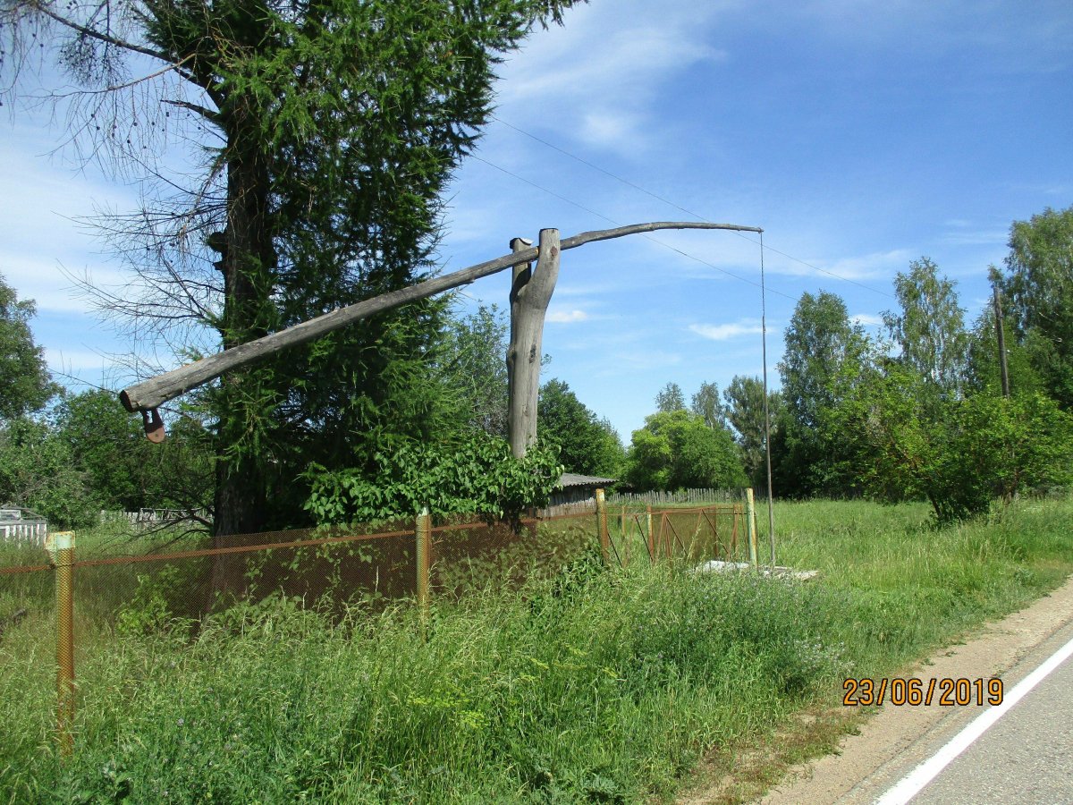 Деревенский колодец "Журавель"