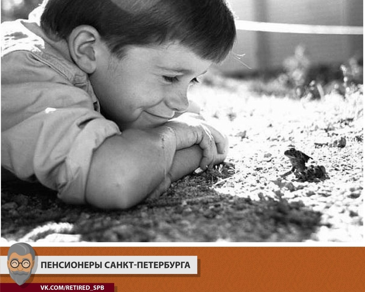 Девочка с собачкой