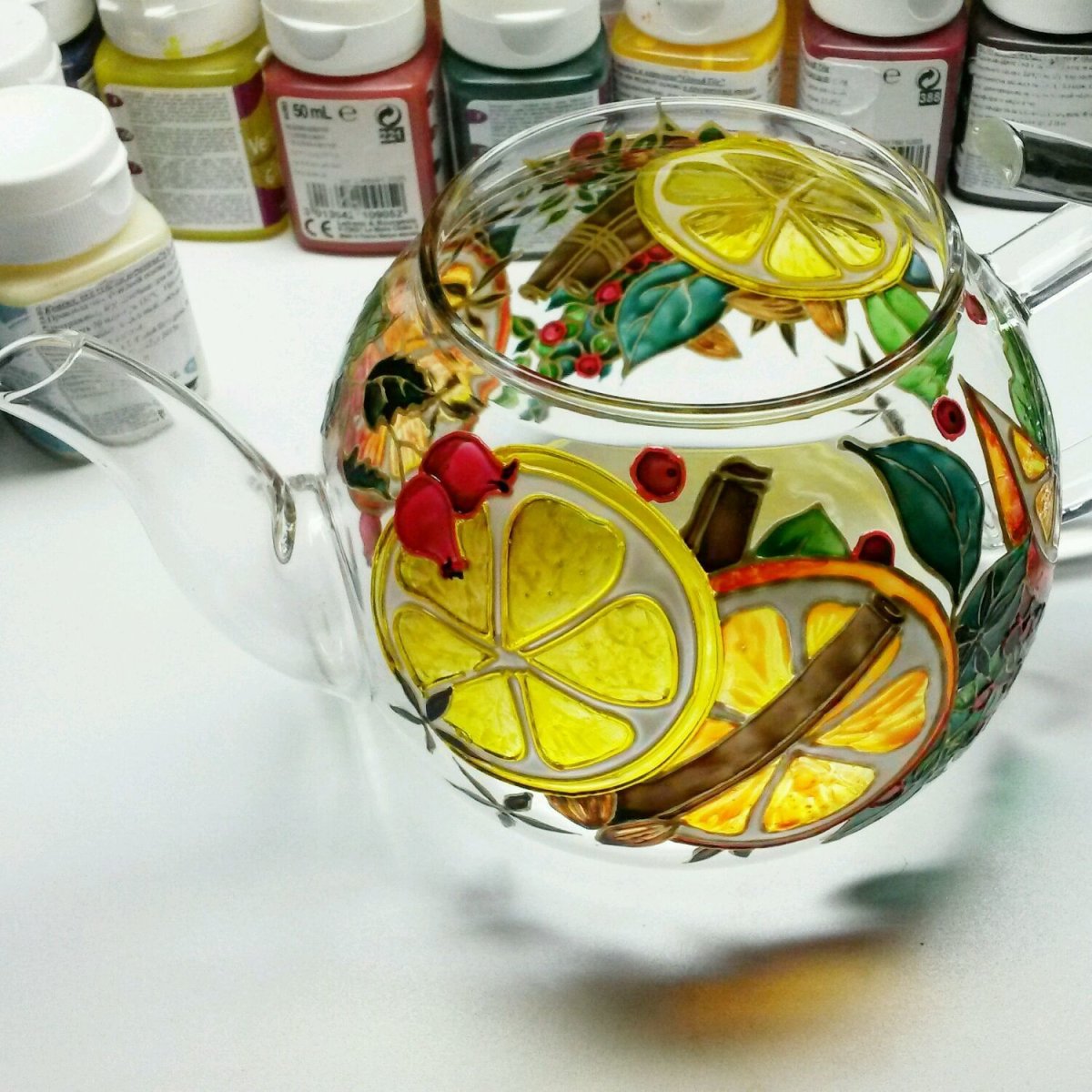 Динара Юнисова роспись стекла