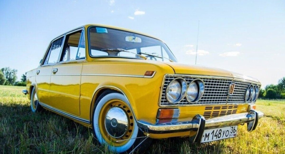 Жигули ВАЗ 2103 классика