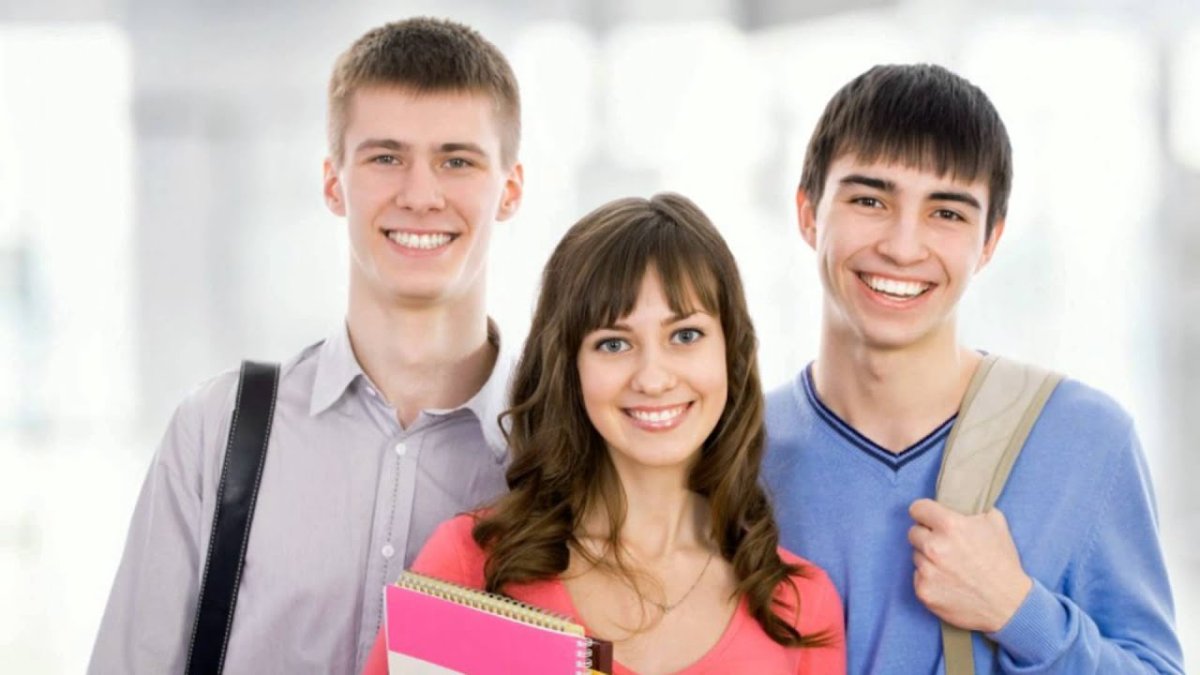 Человек радостный