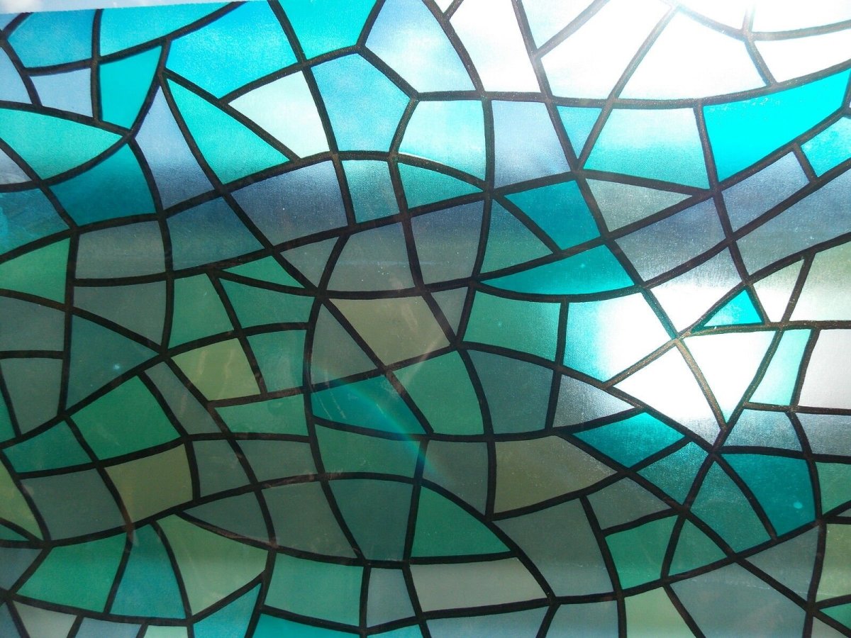 Витраж стеклянный голубой