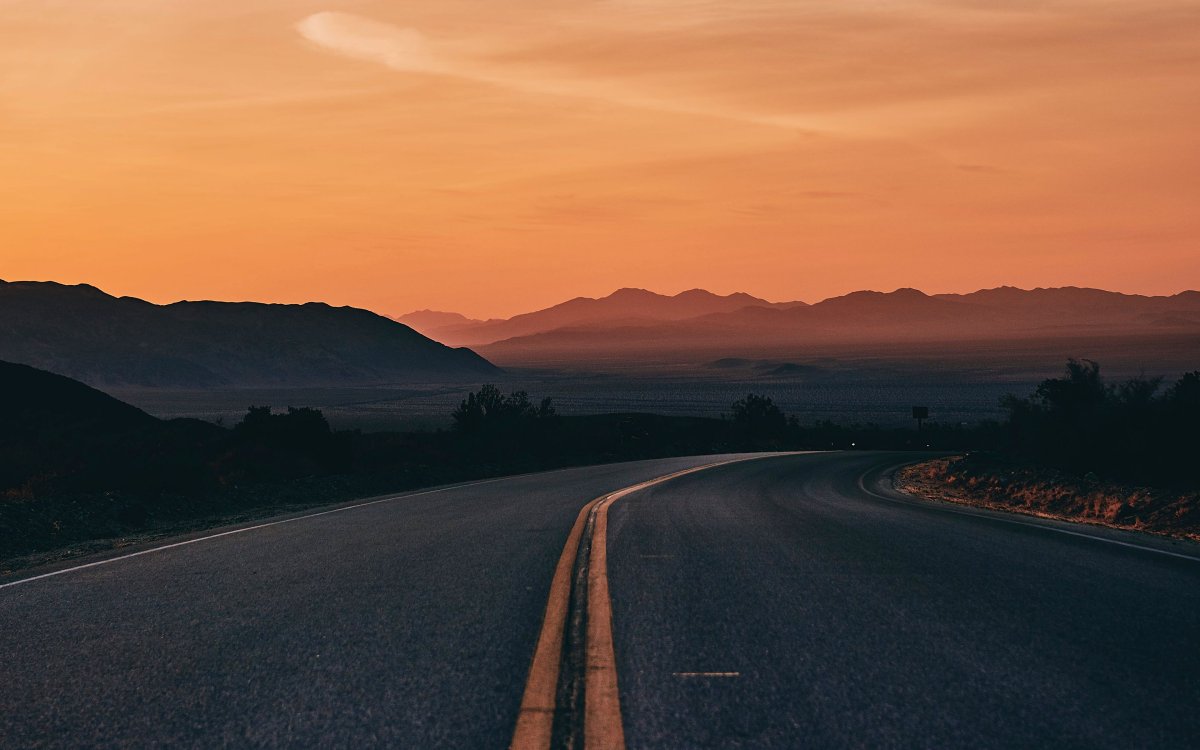 Дорога уходящая вдаль