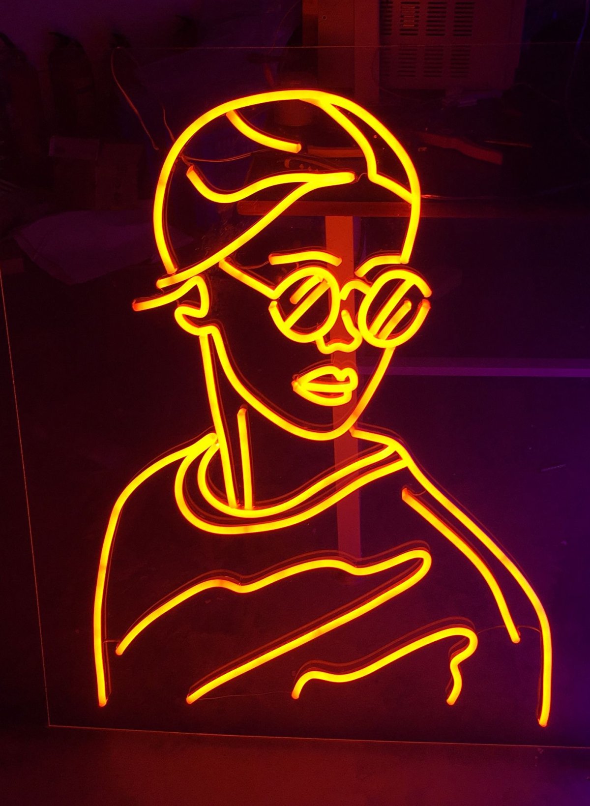 Неоновые вывески