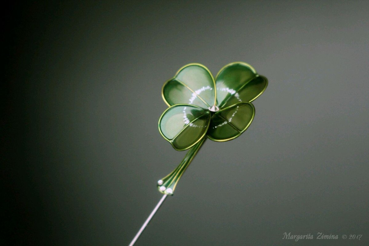 Четырёхлистный Клевер талисман
