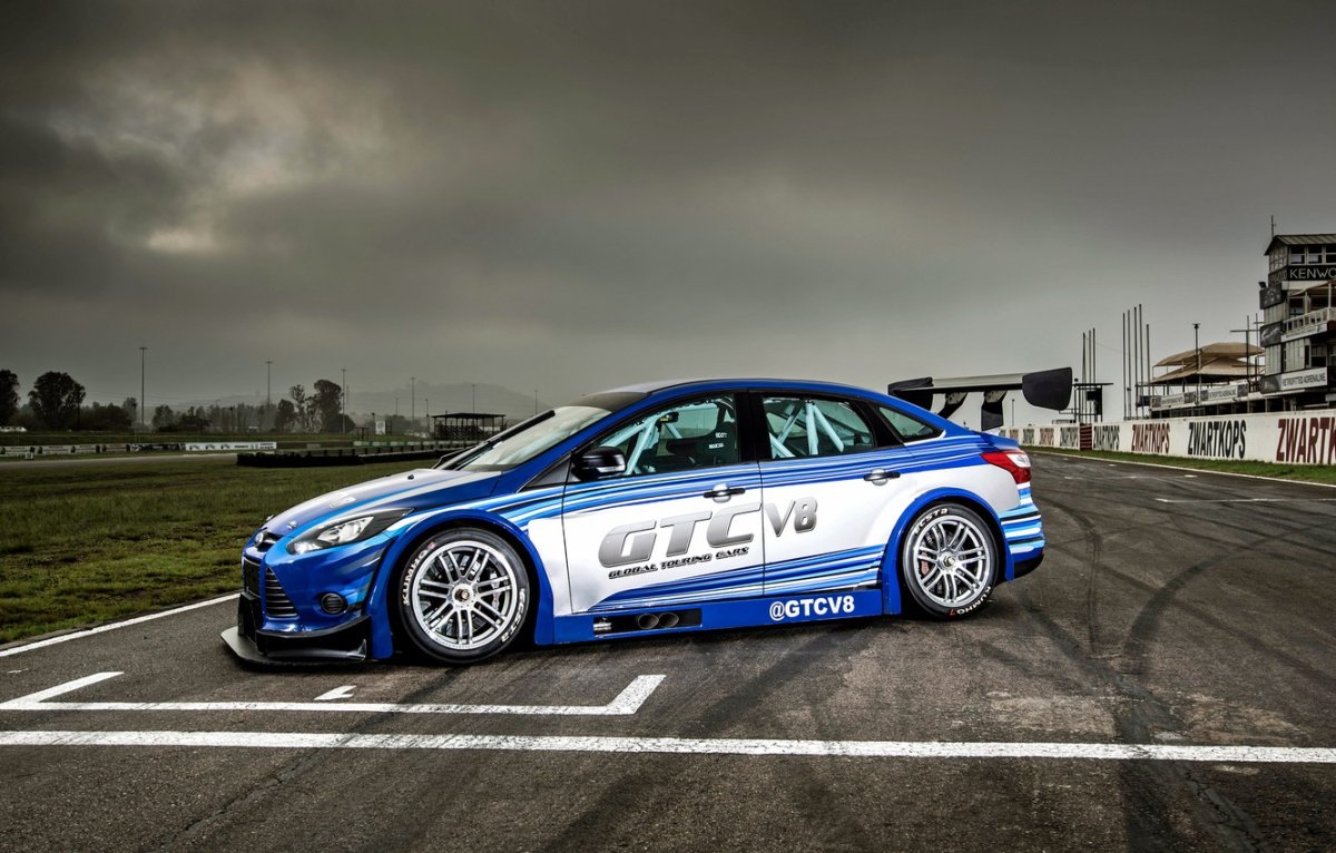 Ford Focus RS гоночный