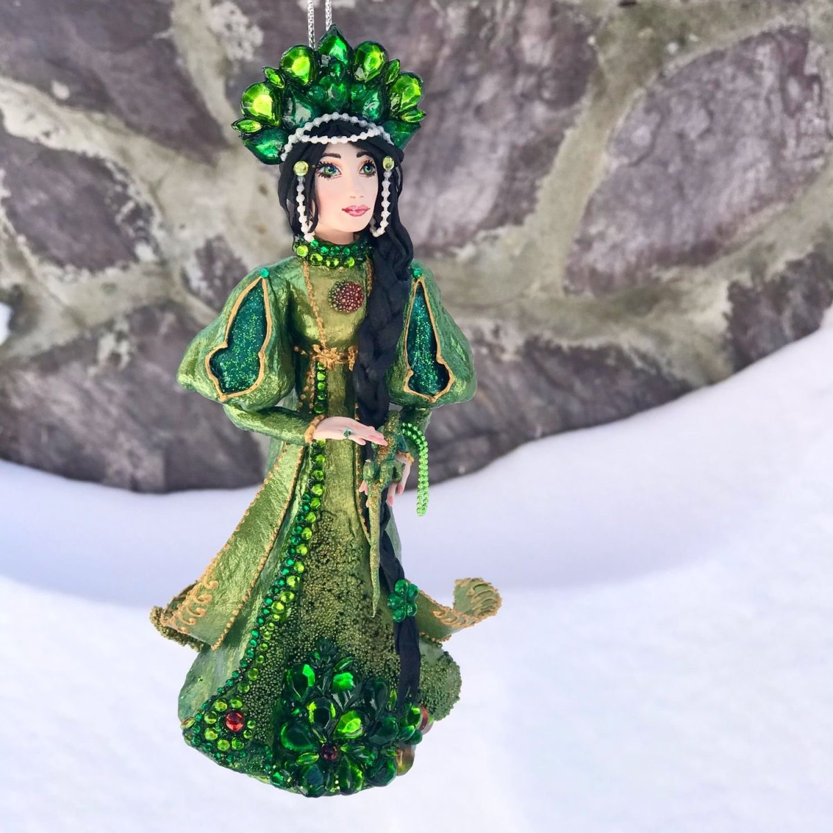 Малахитница медной горы хозяйка