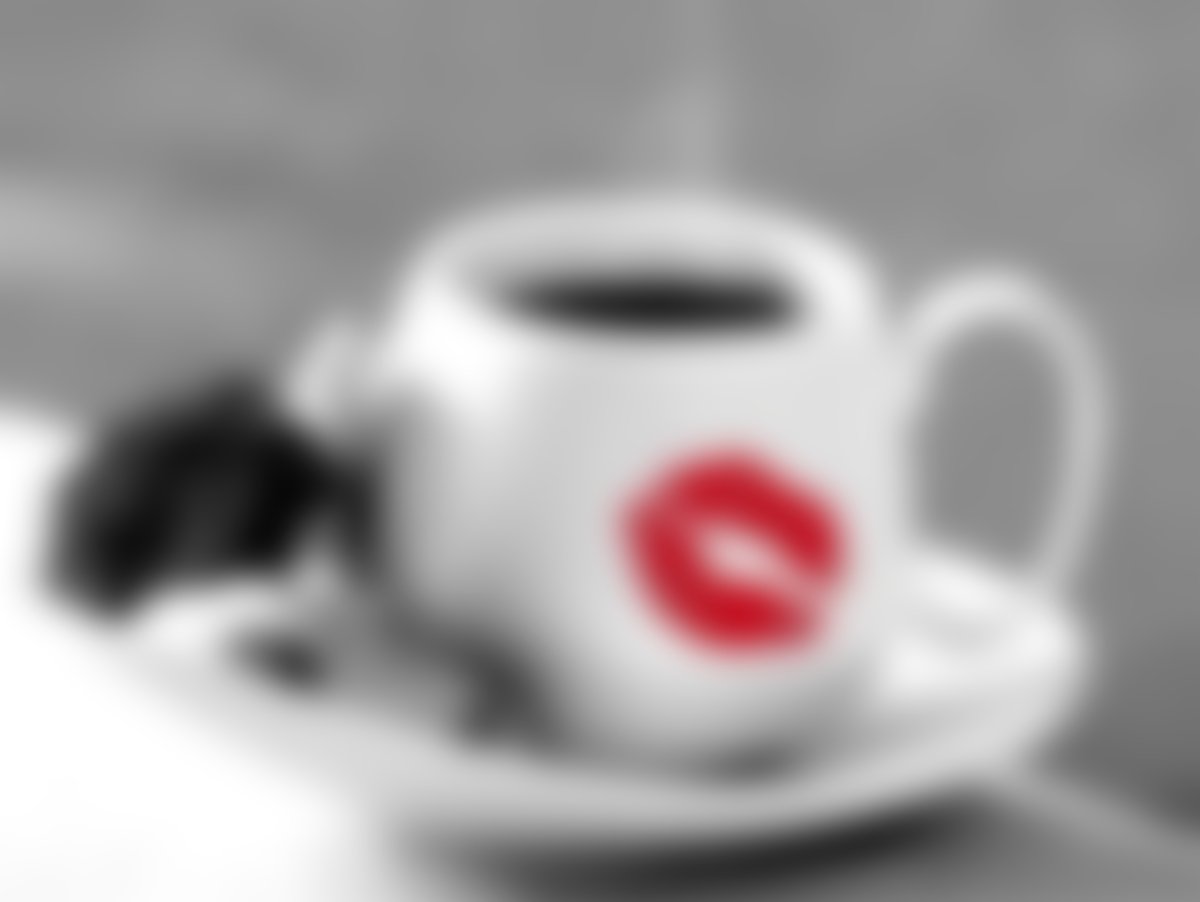 Чашечка кофе с поцелуем