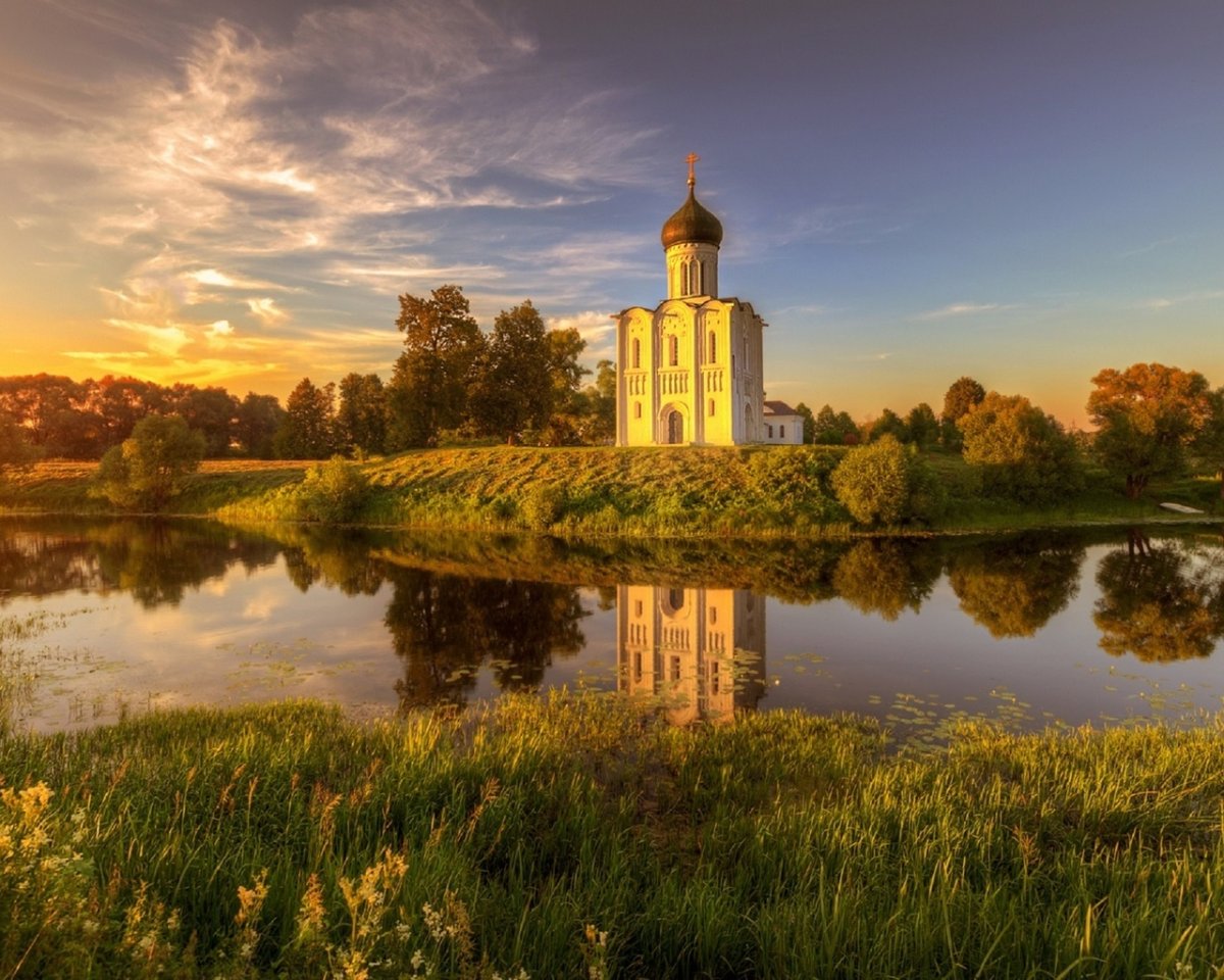 Небо храм православный