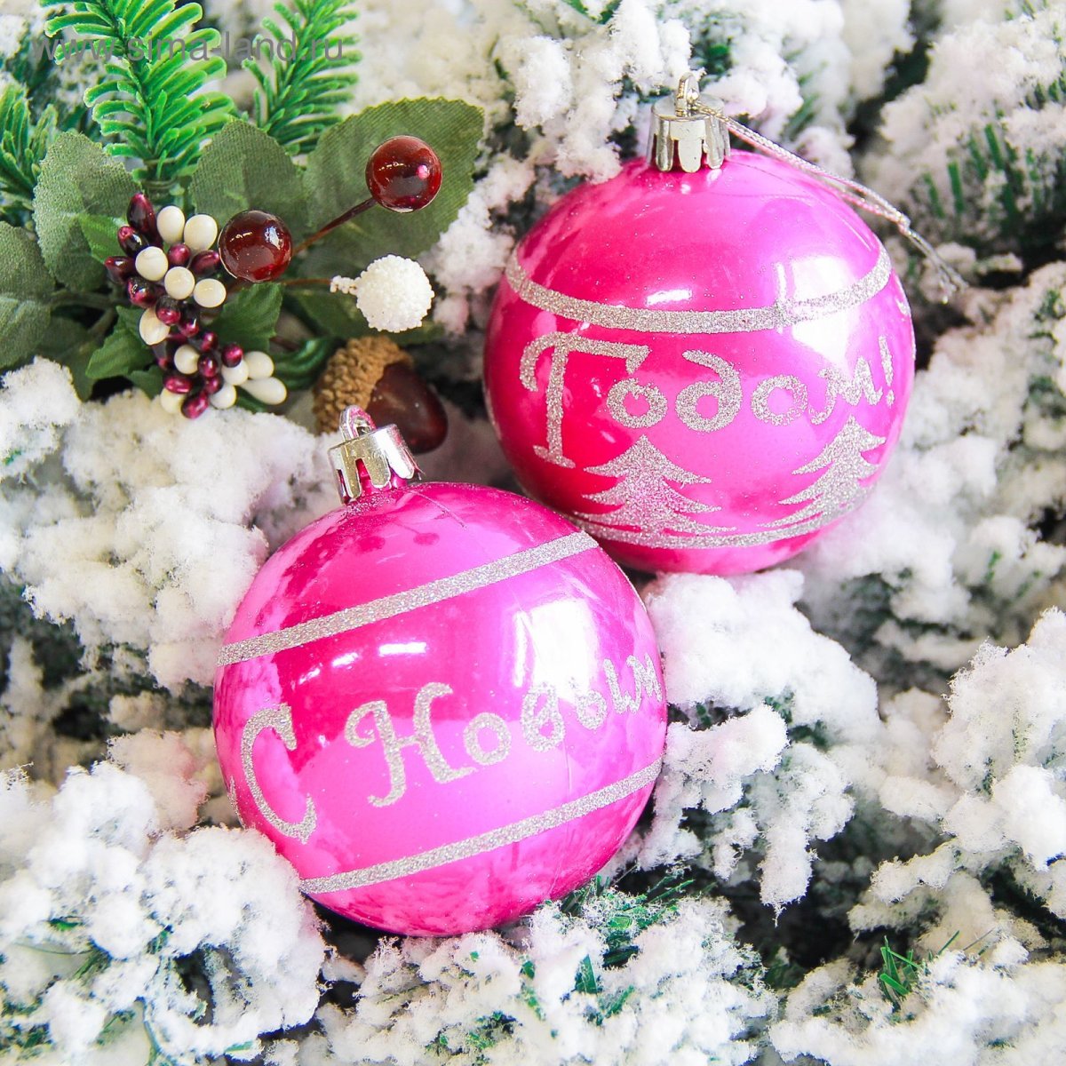 Снежный шар в руках