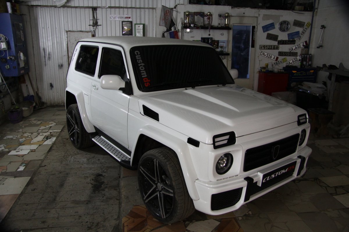 Niva 2121 под Гелик