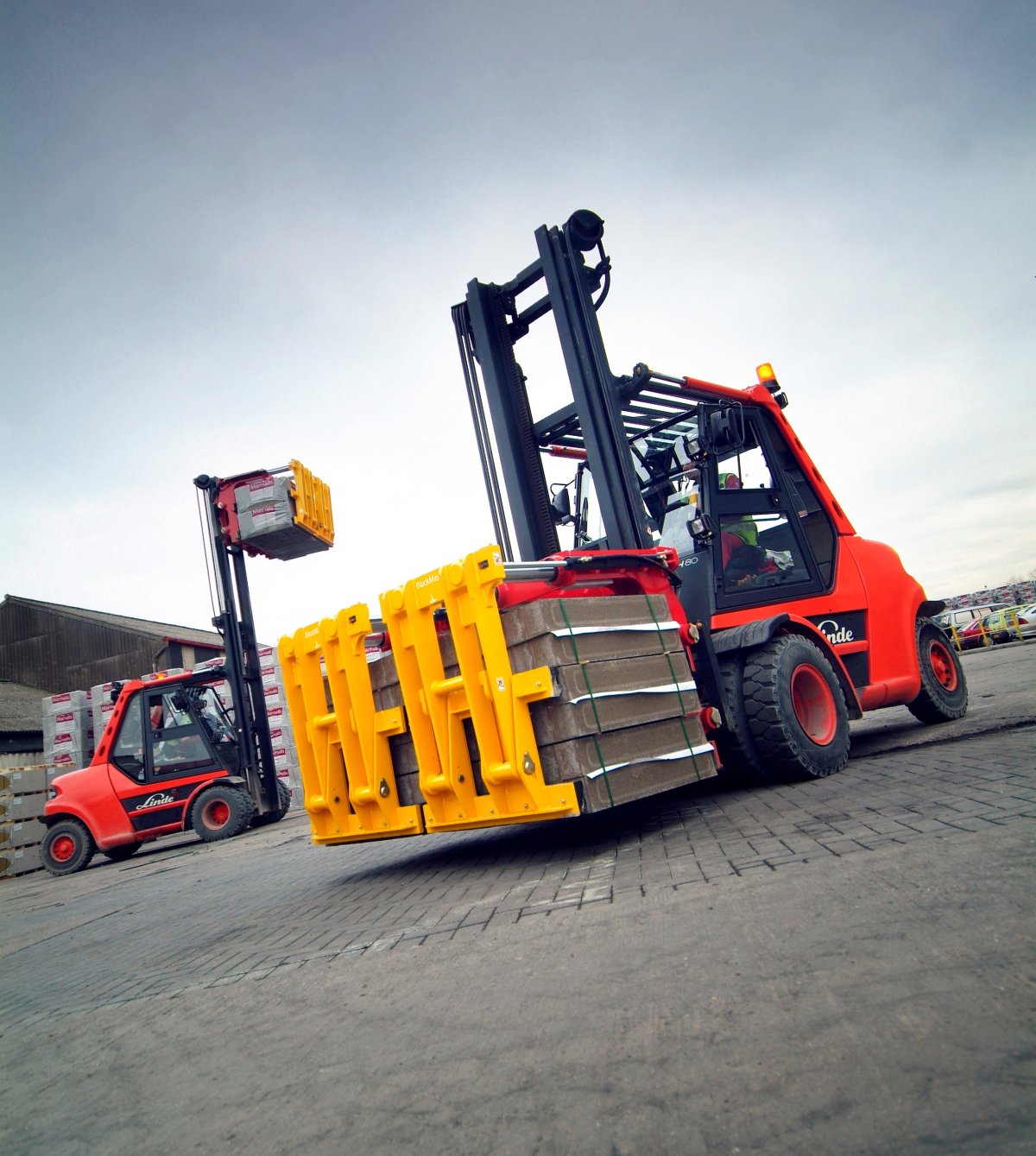 Вилочный погрузчик Форклифт