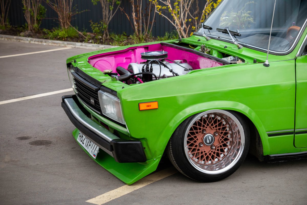 ВАЗ 2105 тюнингованная