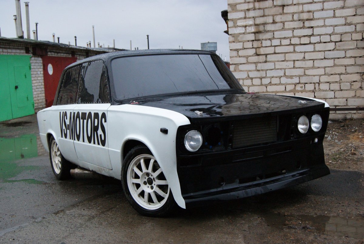 ВАЗ 2104 под Мустанг