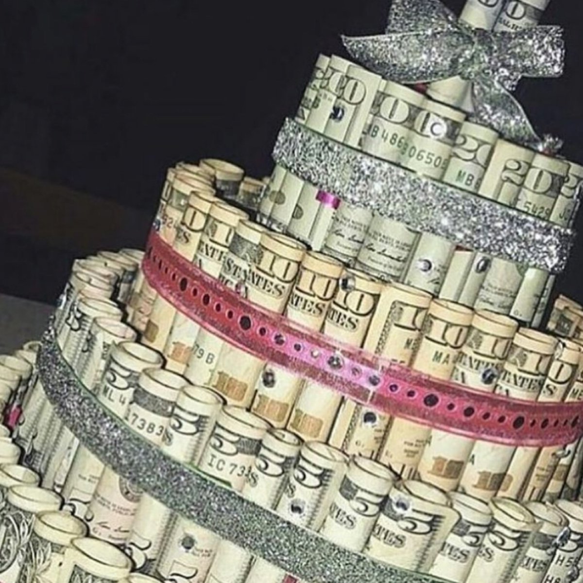 Денежный торт