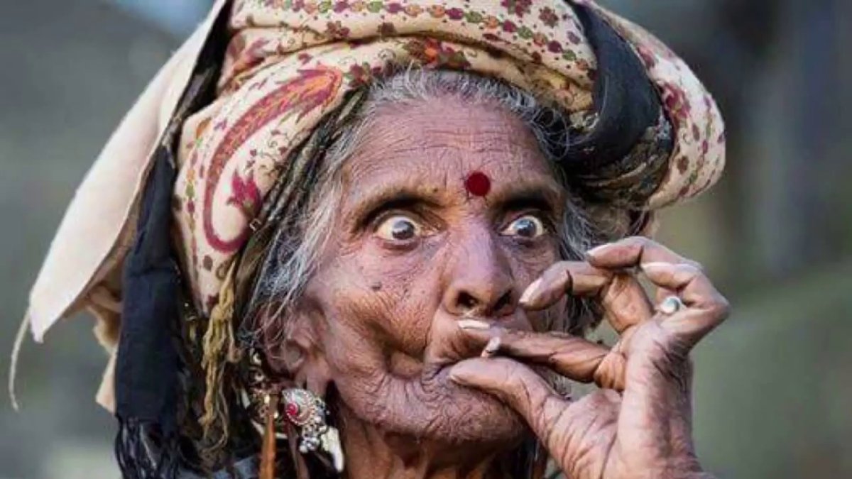 Цыганка смешная