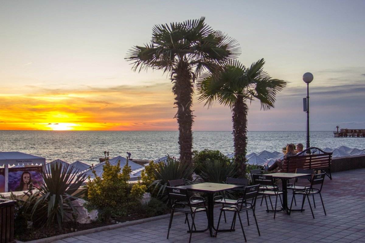 Набережная Сочи Солнечный