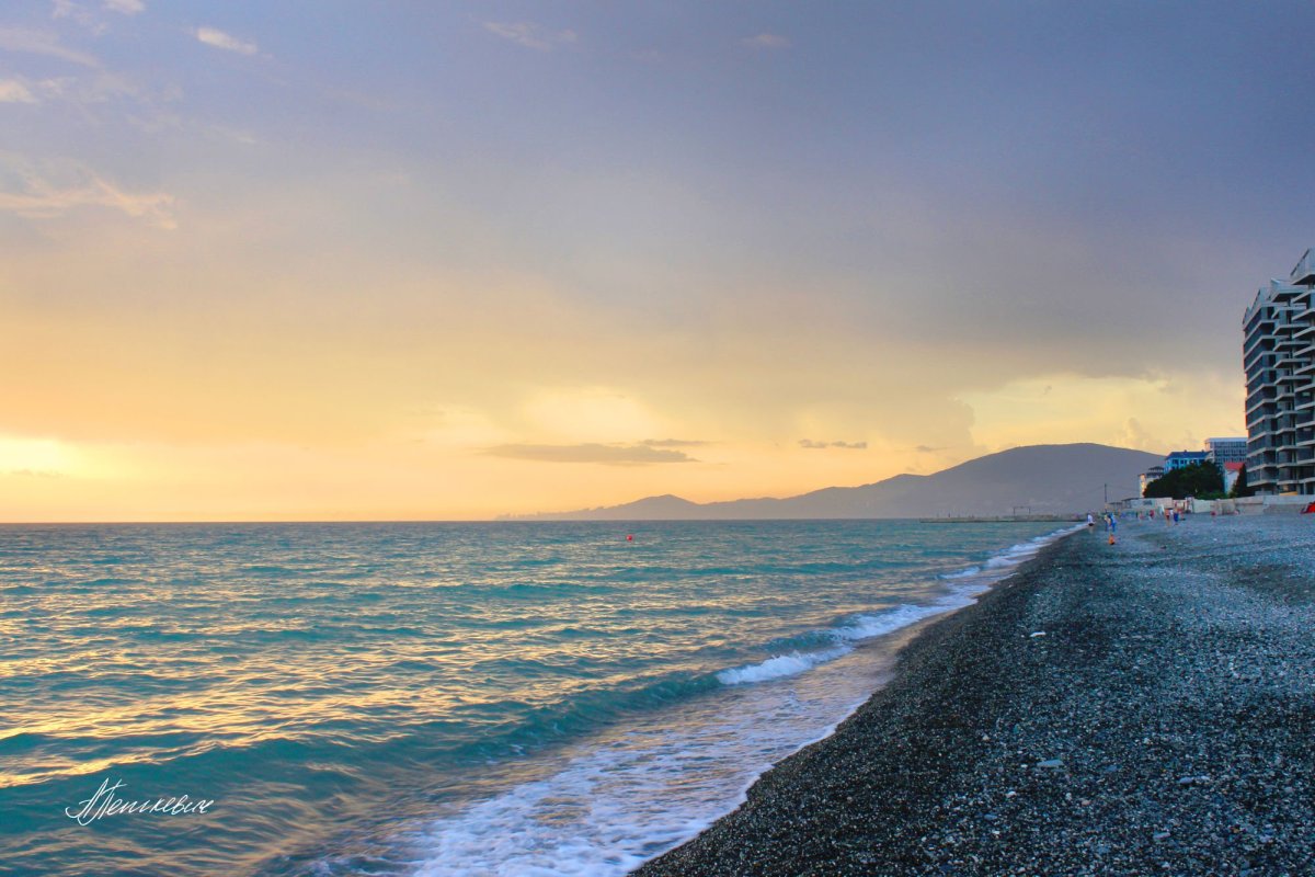 Лазаревское море пляж