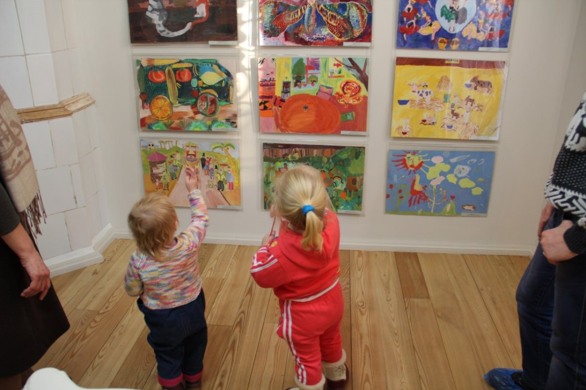 Картинная галерея в ДОУ