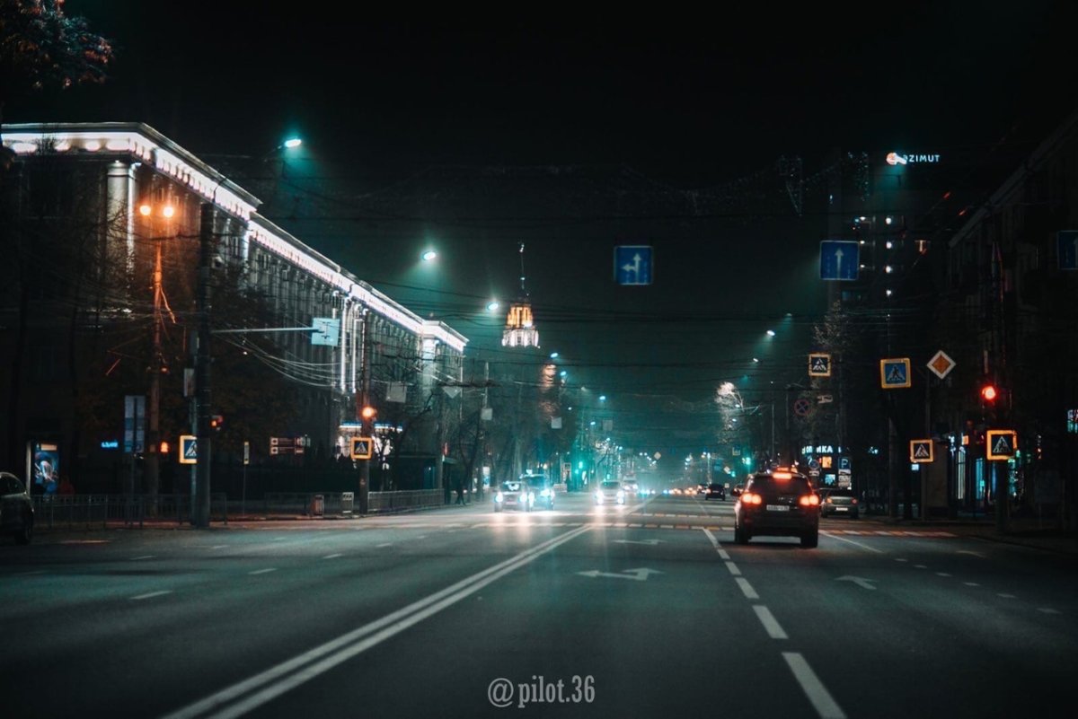 Город Воронеж ночью дорога