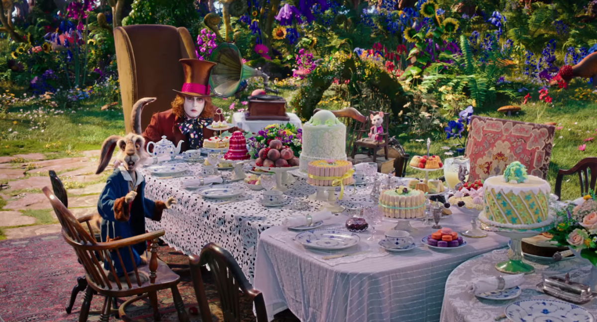 Алиса чаепитие у Шляпника