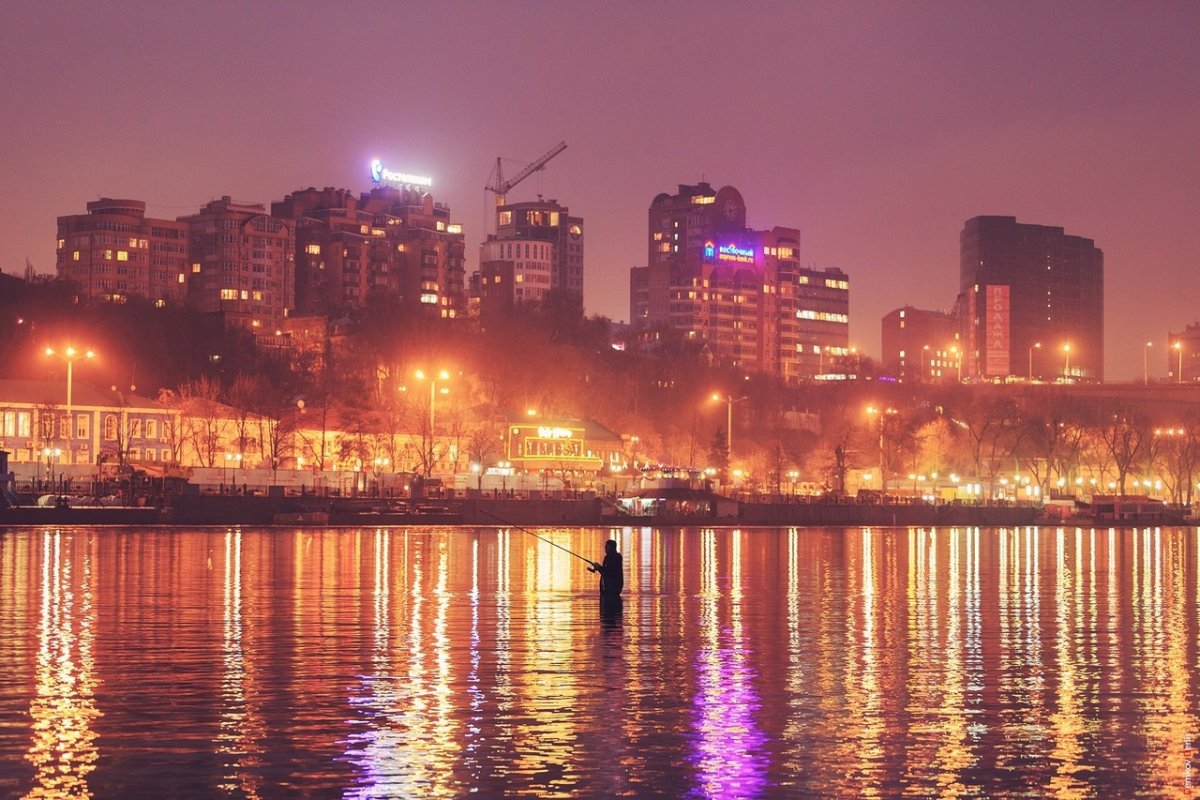 Вид на ночной Ростов на Дону