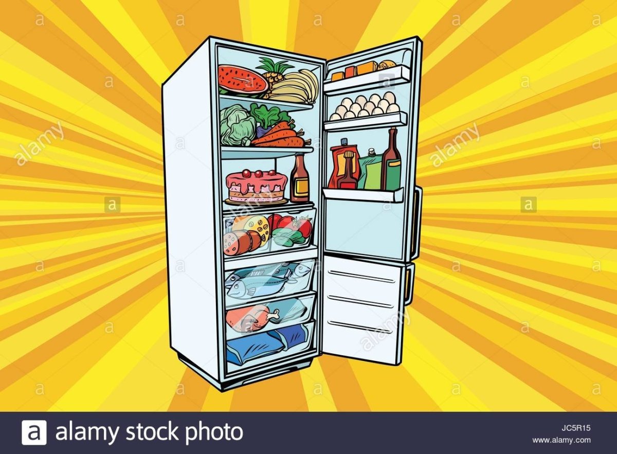 Холодильник с продуктами для детей