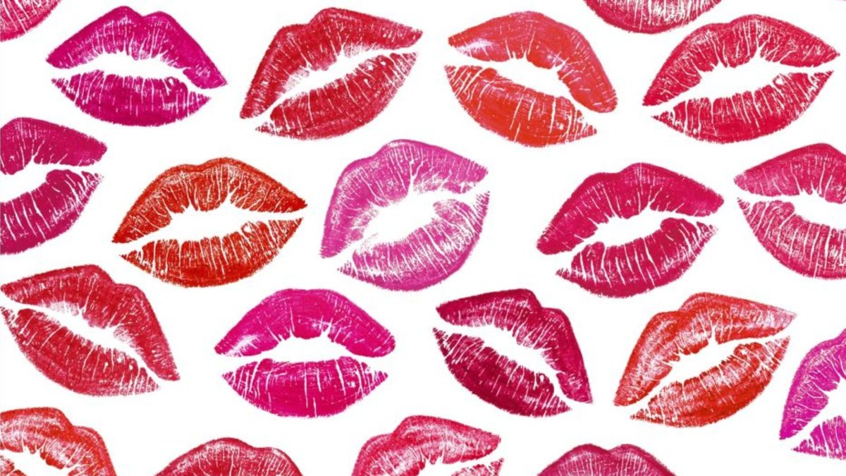 Красивый отпечаток губ