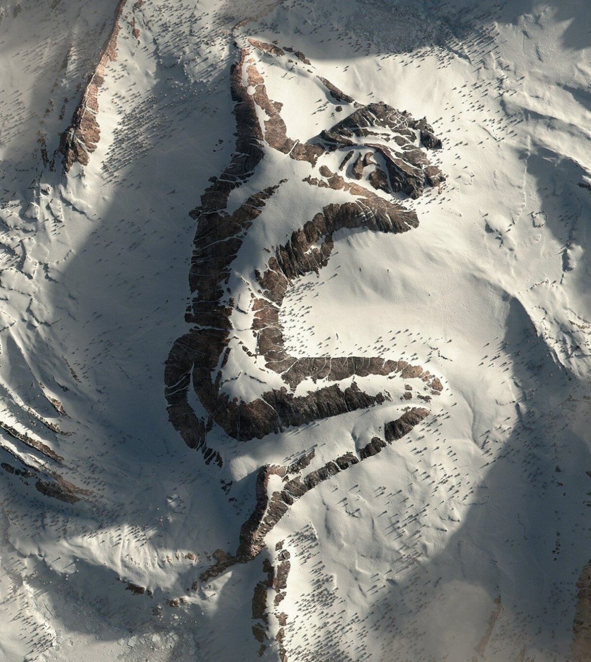 Горный хребет кыргызский ала-ТОО С неба