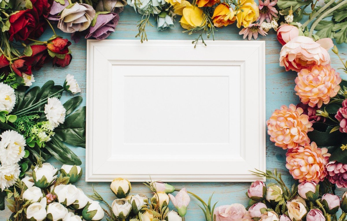 Рамка с цветами