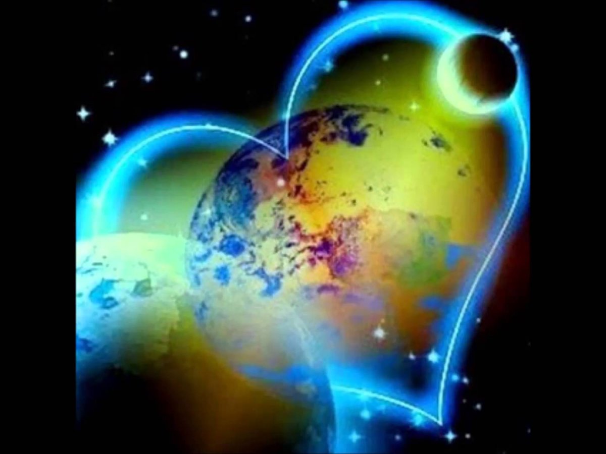 Сердце в виде Вселенной