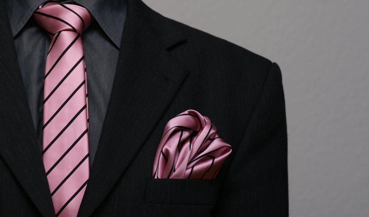 Hitman галстук