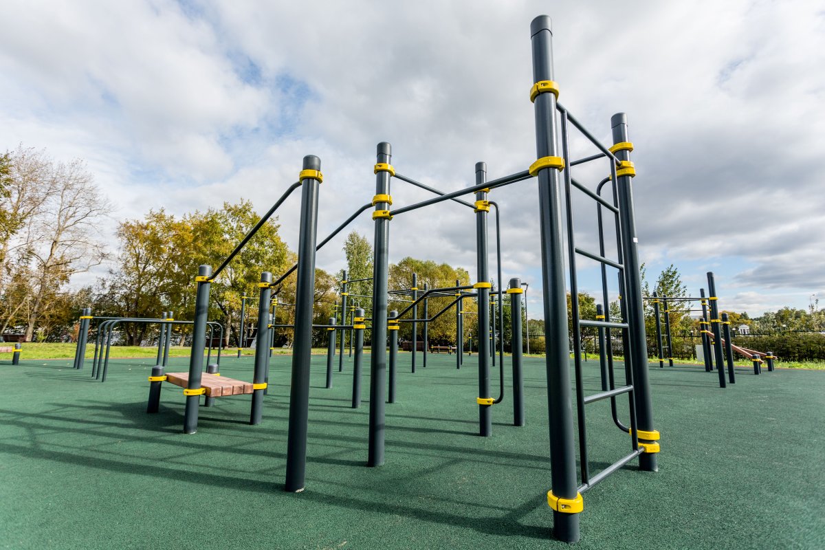 Спортплощадки парк Швейцария