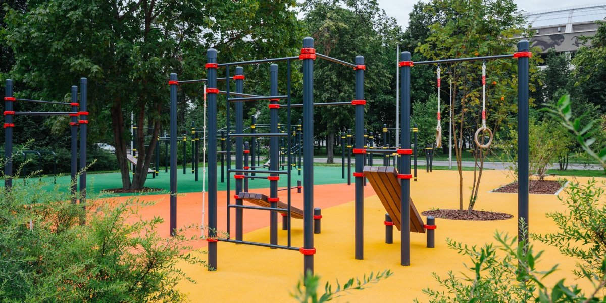 Спортивная площадка