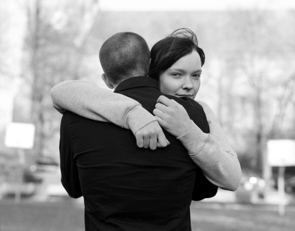 Дружеские объятия