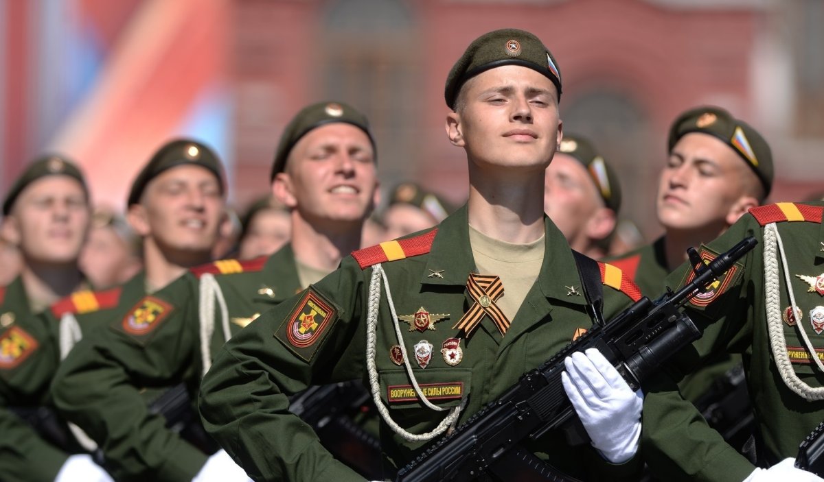 Рисунок на тему герои войны