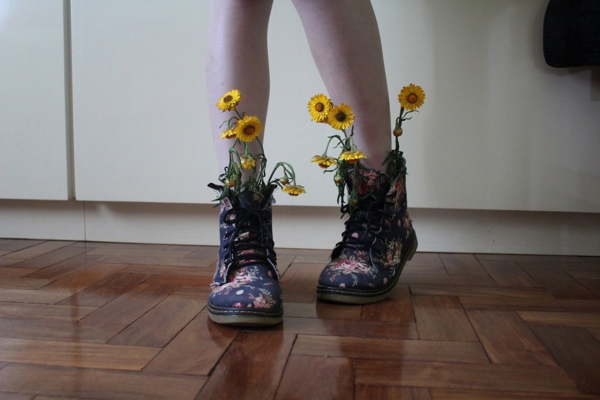 Ботинки с цветами