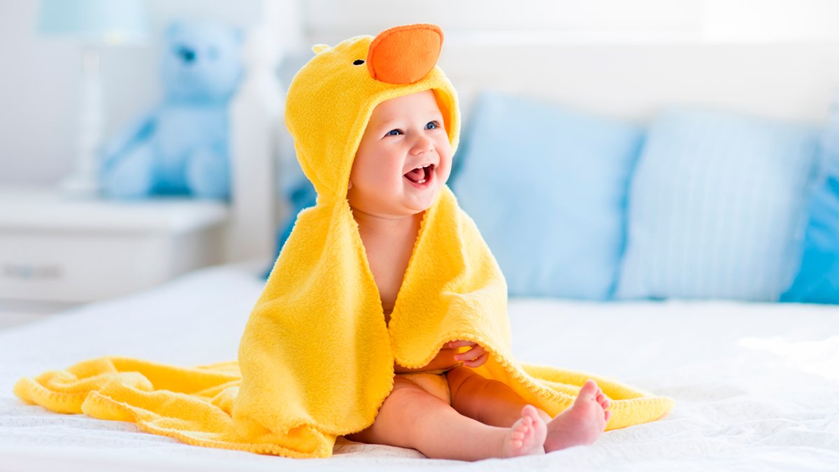 Малыш желтый