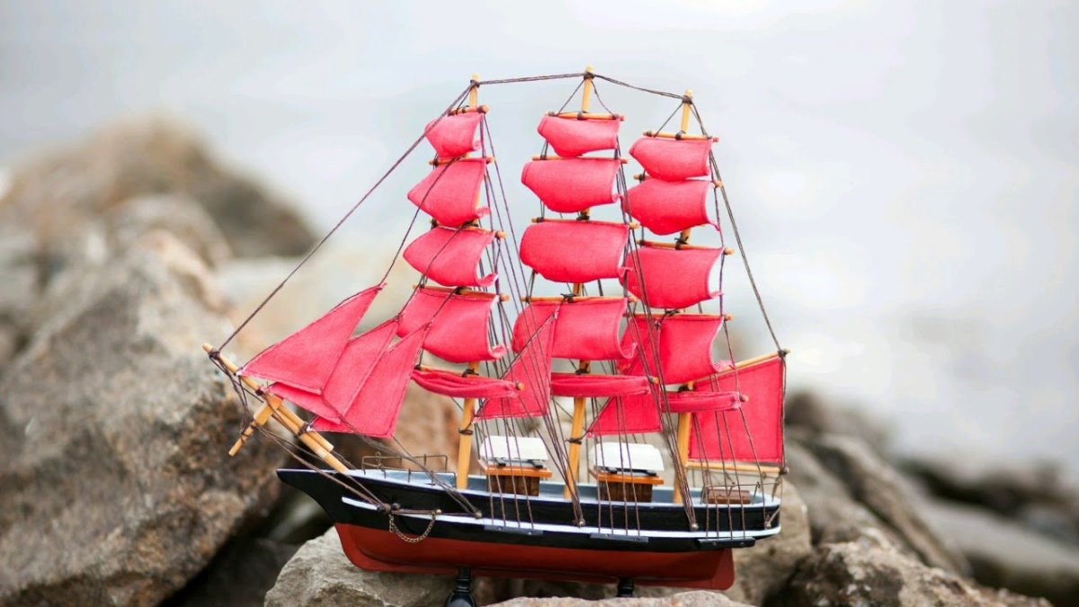 Alexander Green Scarlet Sails