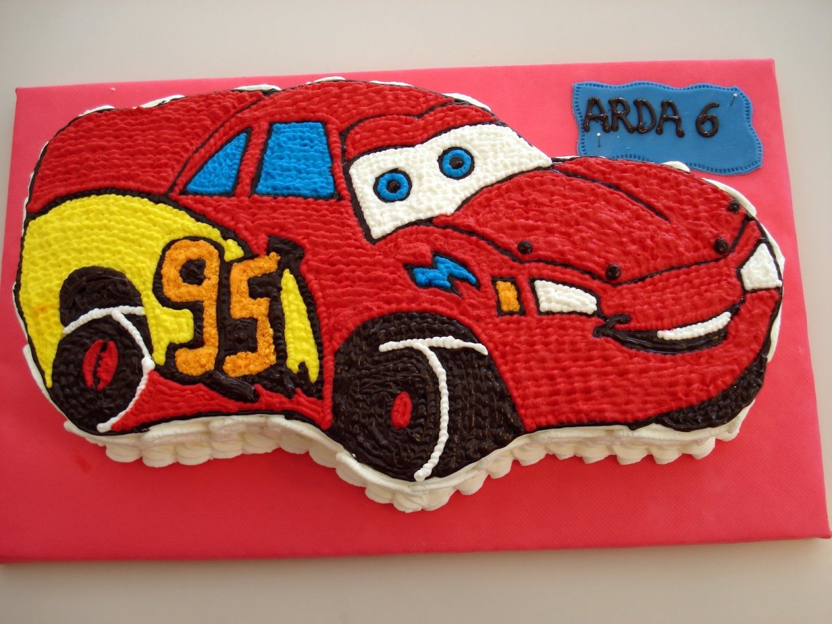 Сахарная картинка на торт машина