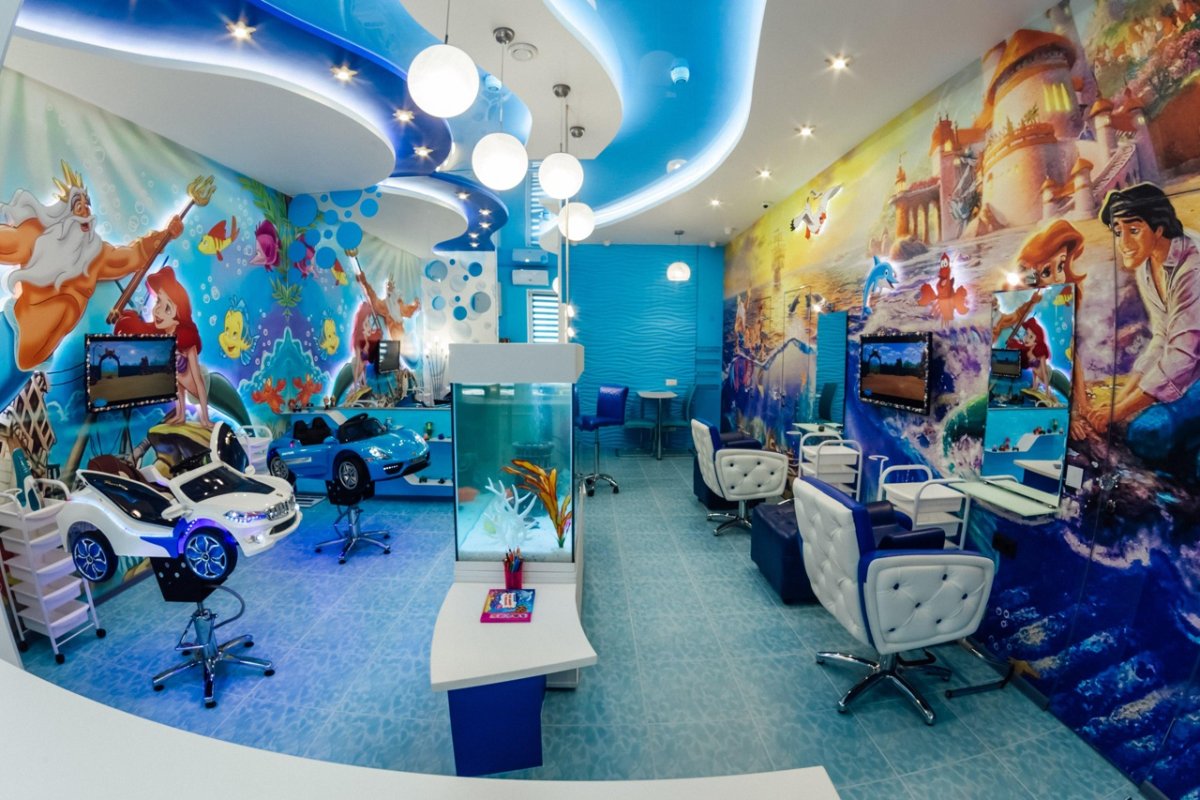 Прически цветными карандашами