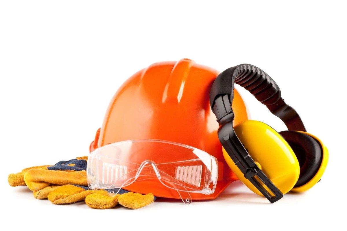 Каска строительная с очками