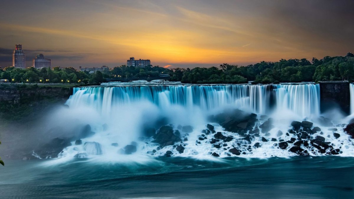 Niagara Falls