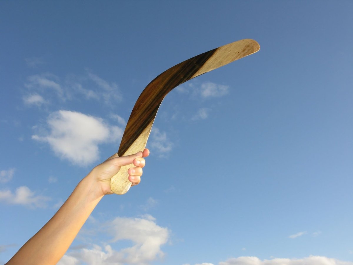 Закон бумеранга в жизни человека