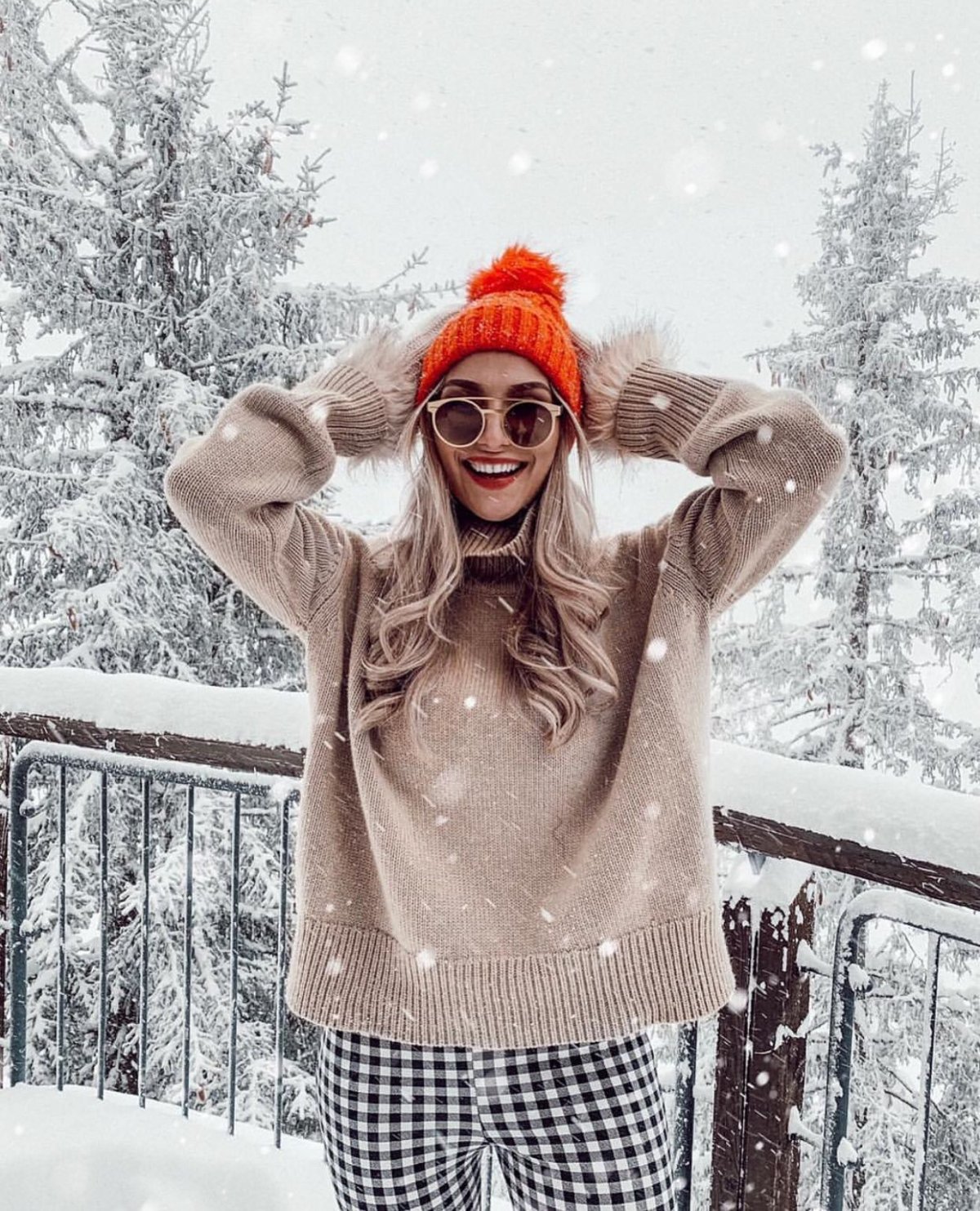 Девочка Инста зимой