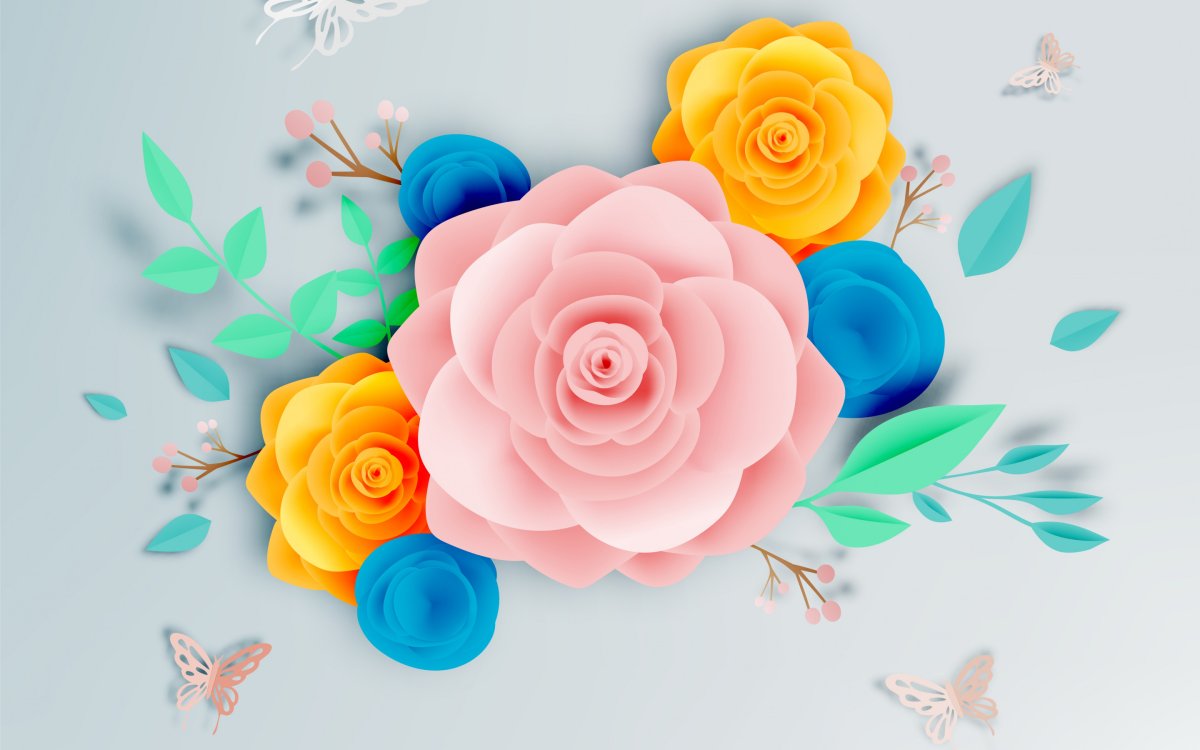 Бумажные цветы на белом фоне