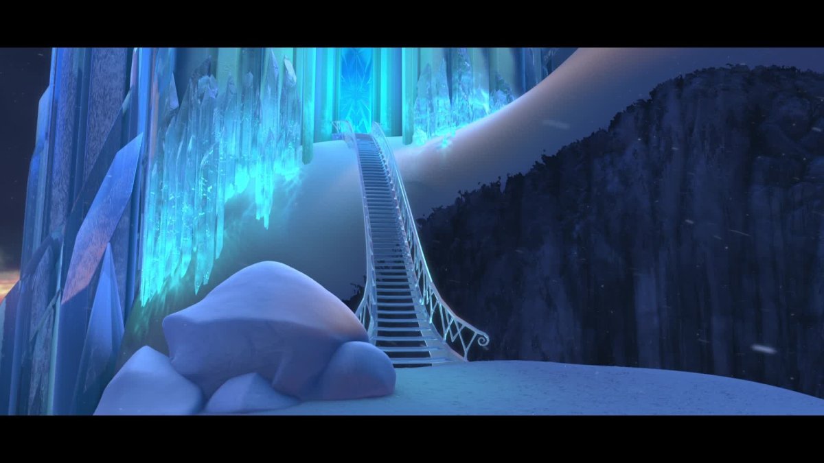 Эльза колдует ледяной дворец