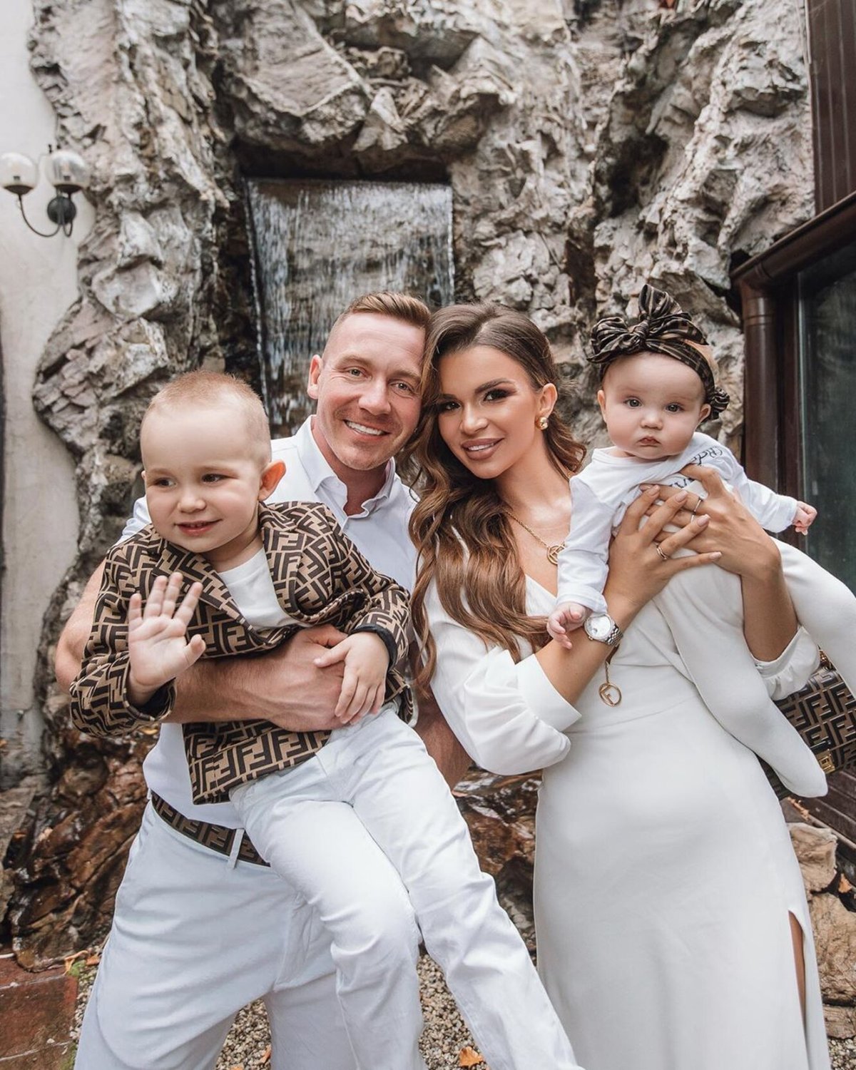 Надин блоггер