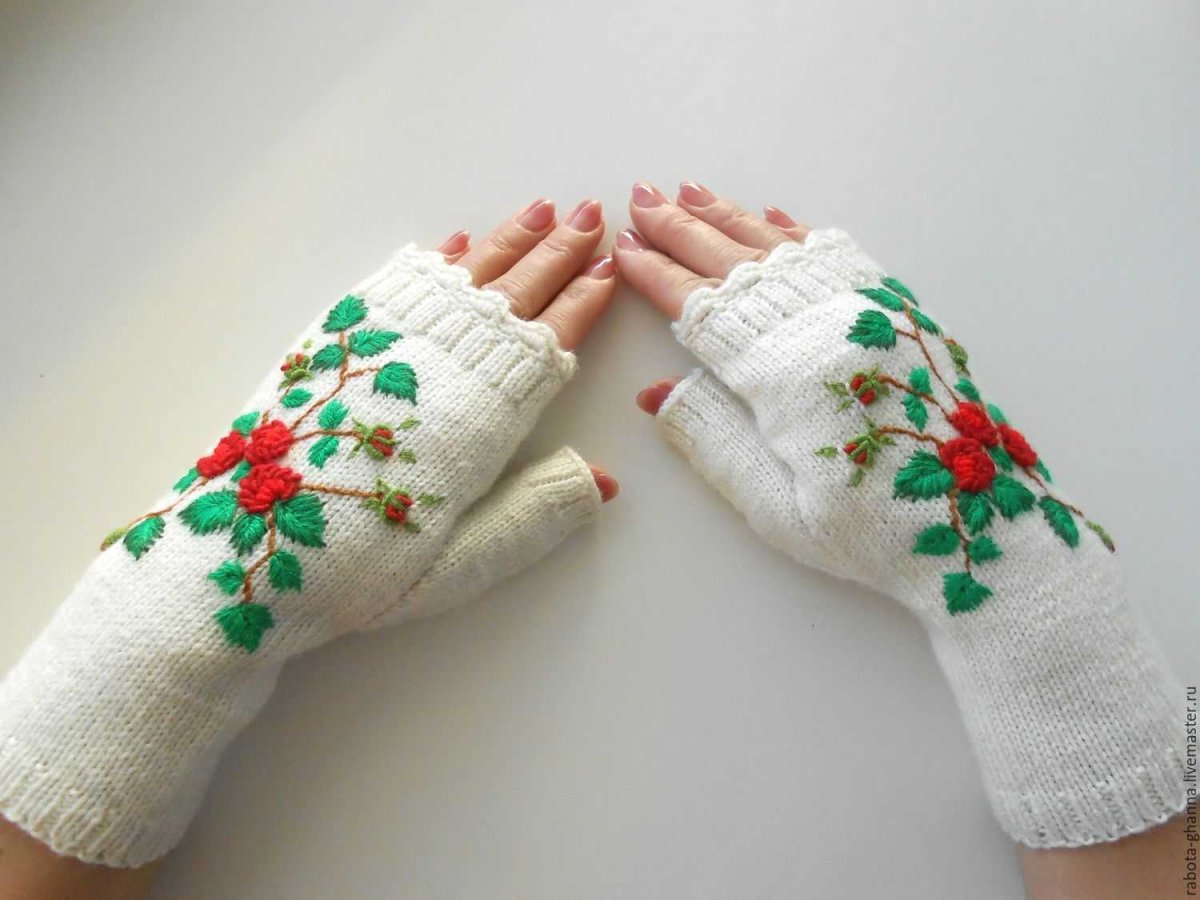 Оригинальные варежки